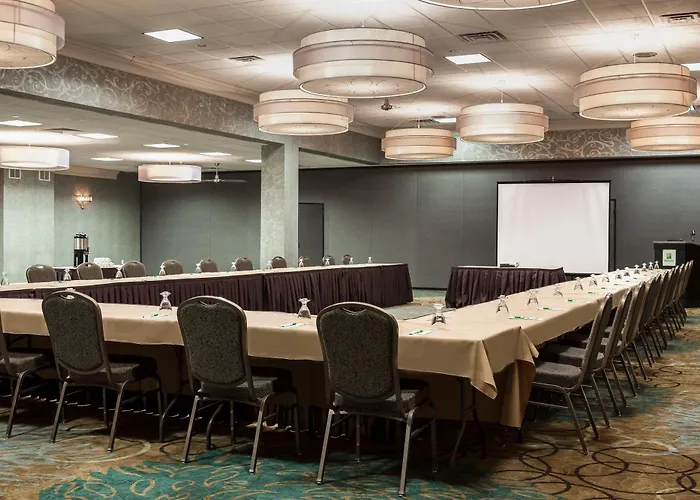 Rock Island-quad Cities By Ihg