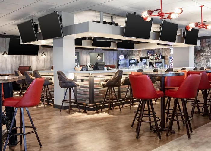Rock Island-quad Cities By Ihg Hotel