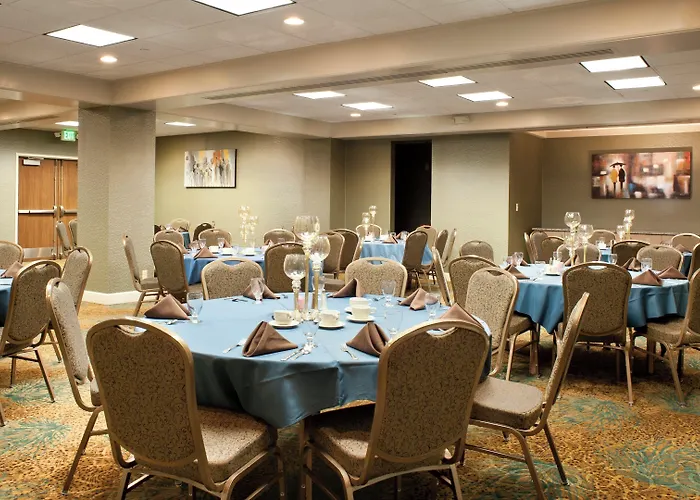 Hotel Rock Island-quad Cities By Ihg