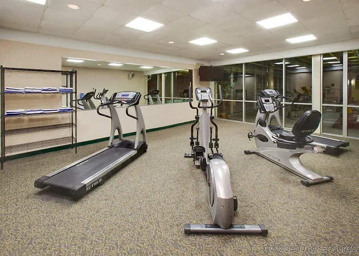 Hotel Rock Island-quad Cities By Ihg 3*